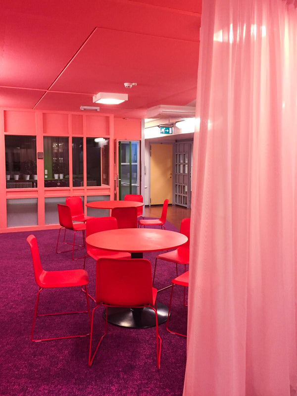 THIS 141 PP CHAIR - Stackable -  Red