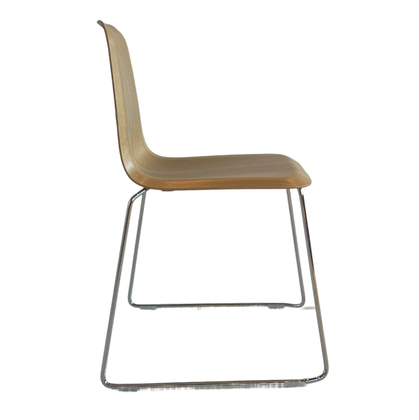 This Chair 141 - Stackable - clear veneer oak