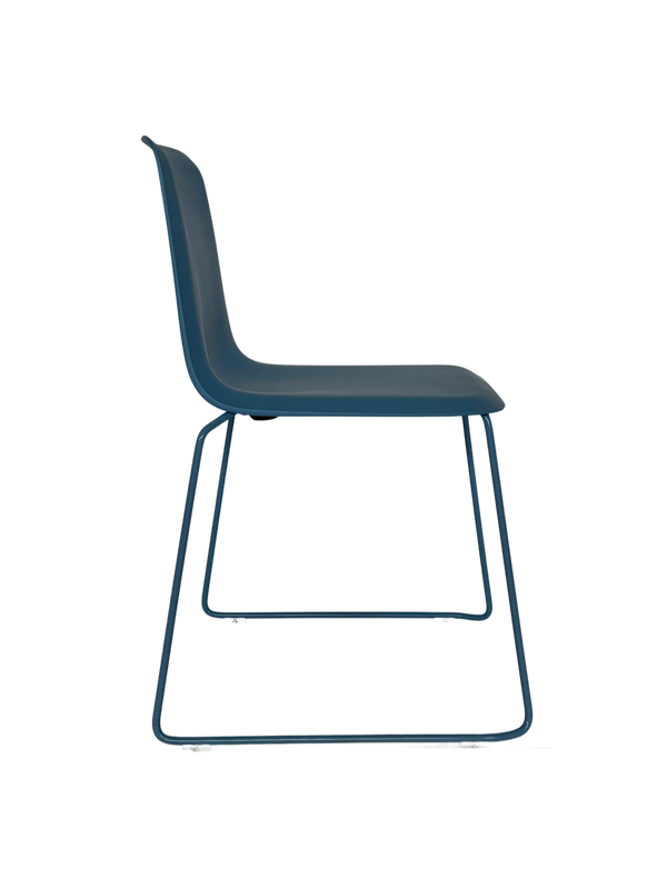 This 141 Chair - Stackable - Blue, Lensvelt