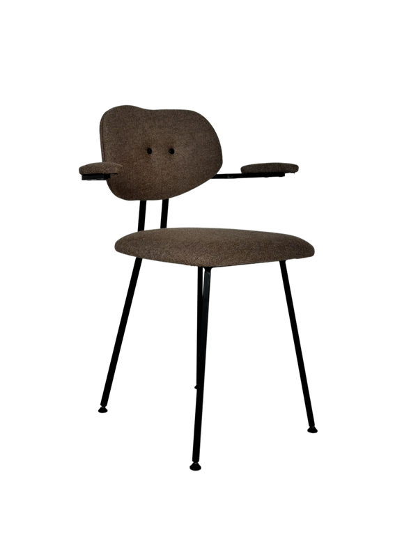 102 Chair - Upholstered, Lensvelt