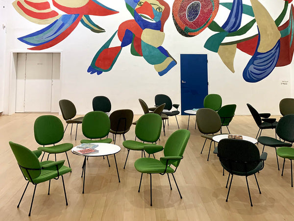 Limited edition - Stedelijk: W.H. Gispen 302 Easy Chair – With armrests  – Light Olive Green, Lensvelt